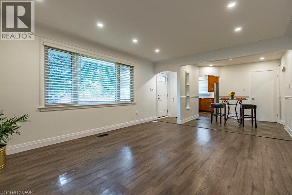 105 Mcelroy Road E, Hamilton, Ontario  L9A 1Z1 - Photo 8 - 40785852