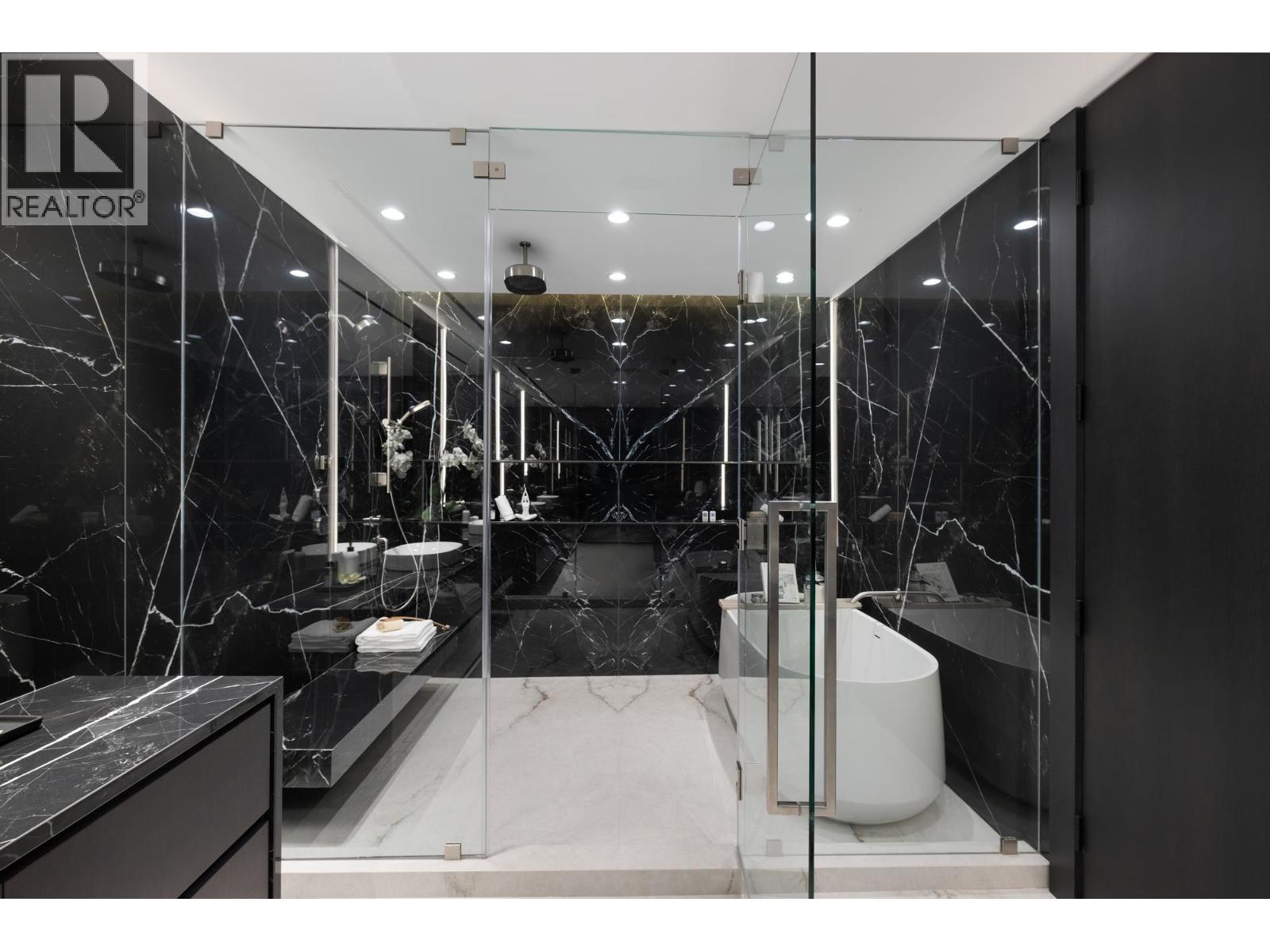 690 Knockmaroon Road, West Vancouver, British Columbia  V7S 1R6 - Photo 34 - R3024113