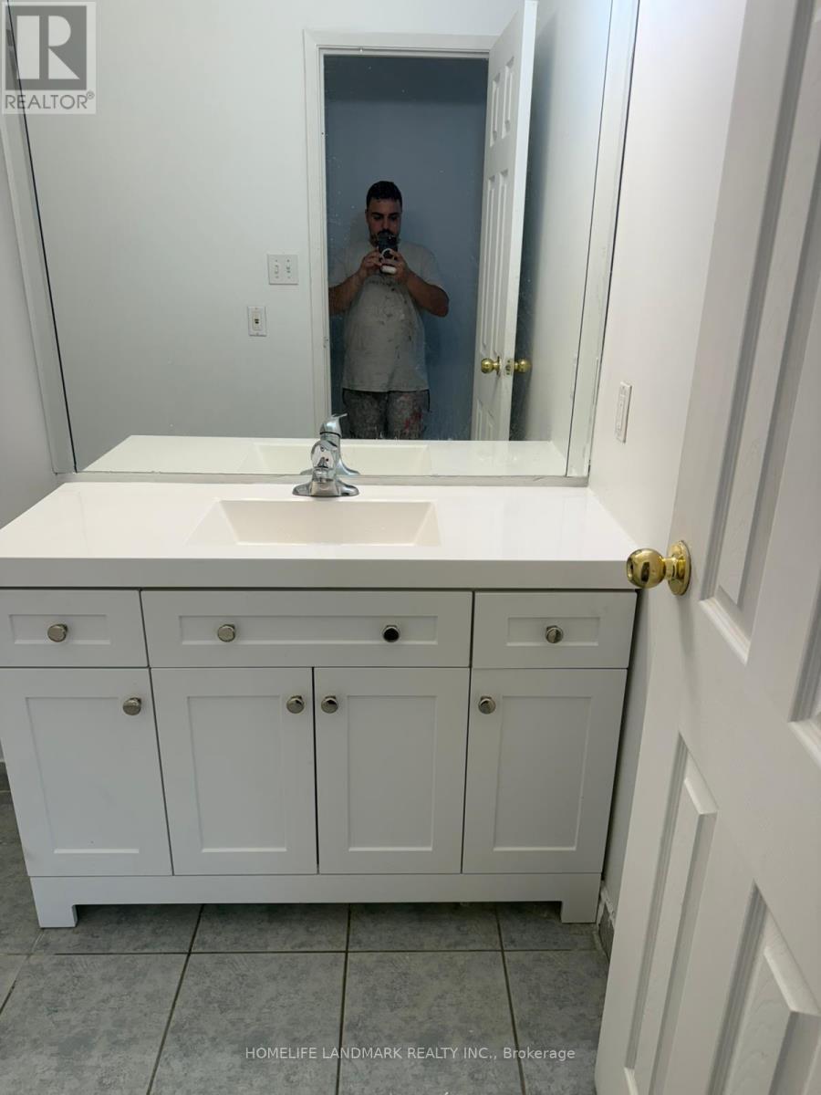 103 - 400 York Boulevard, Hamilton, Ontario  L8R 3M5 - Photo 17 - X12527244