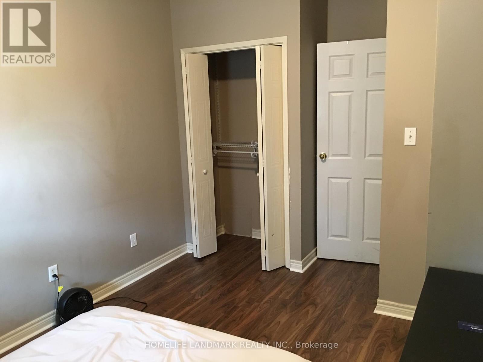 103 - 400 York Boulevard, Hamilton, Ontario  L8R 3M5 - Photo 25 - X12527244