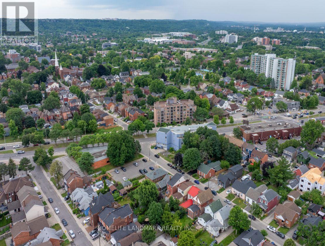 103 - 400 York Boulevard, Hamilton, Ontario  L8R 3M5 - Photo 6 - X12527244