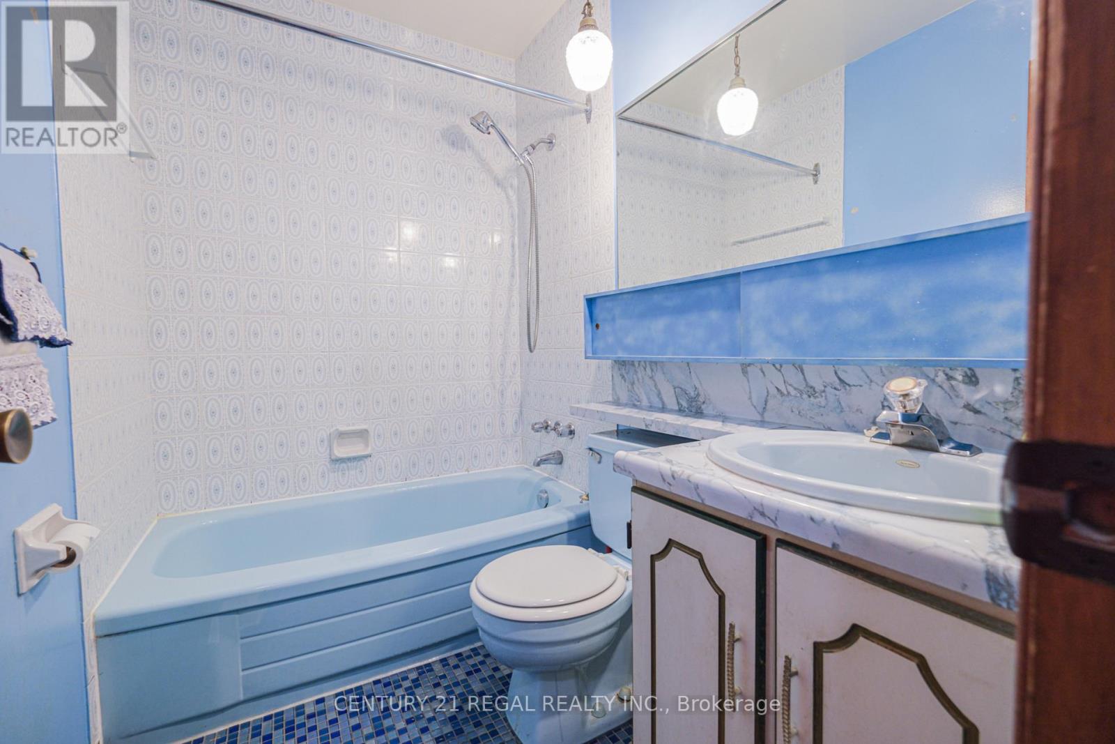 80 Robbinstone Drive, Toronto, Ontario  M1B 2E6 - Photo 19 - E12526642