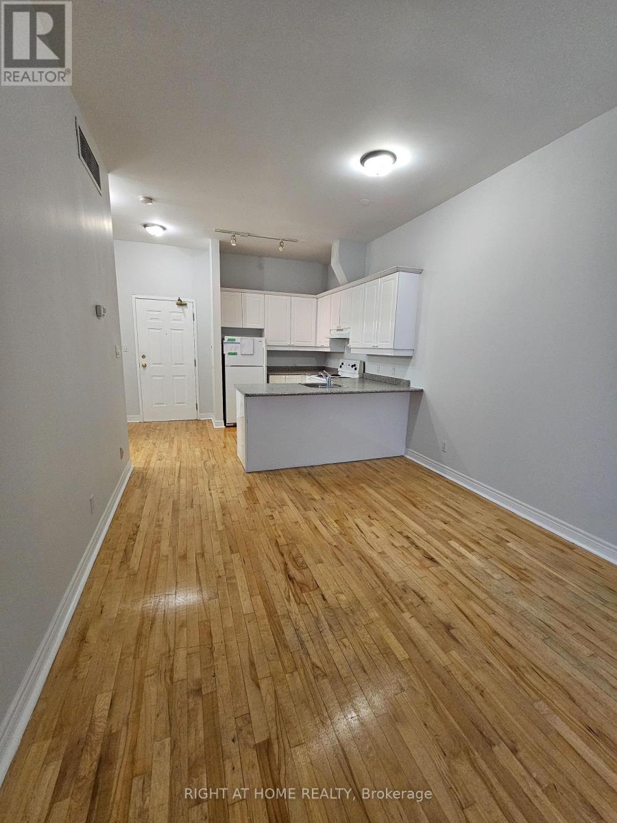 205 - 524 Yonge Street, Toronto, Ontario  M4Y 1X9 - Photo 14 - C12527266