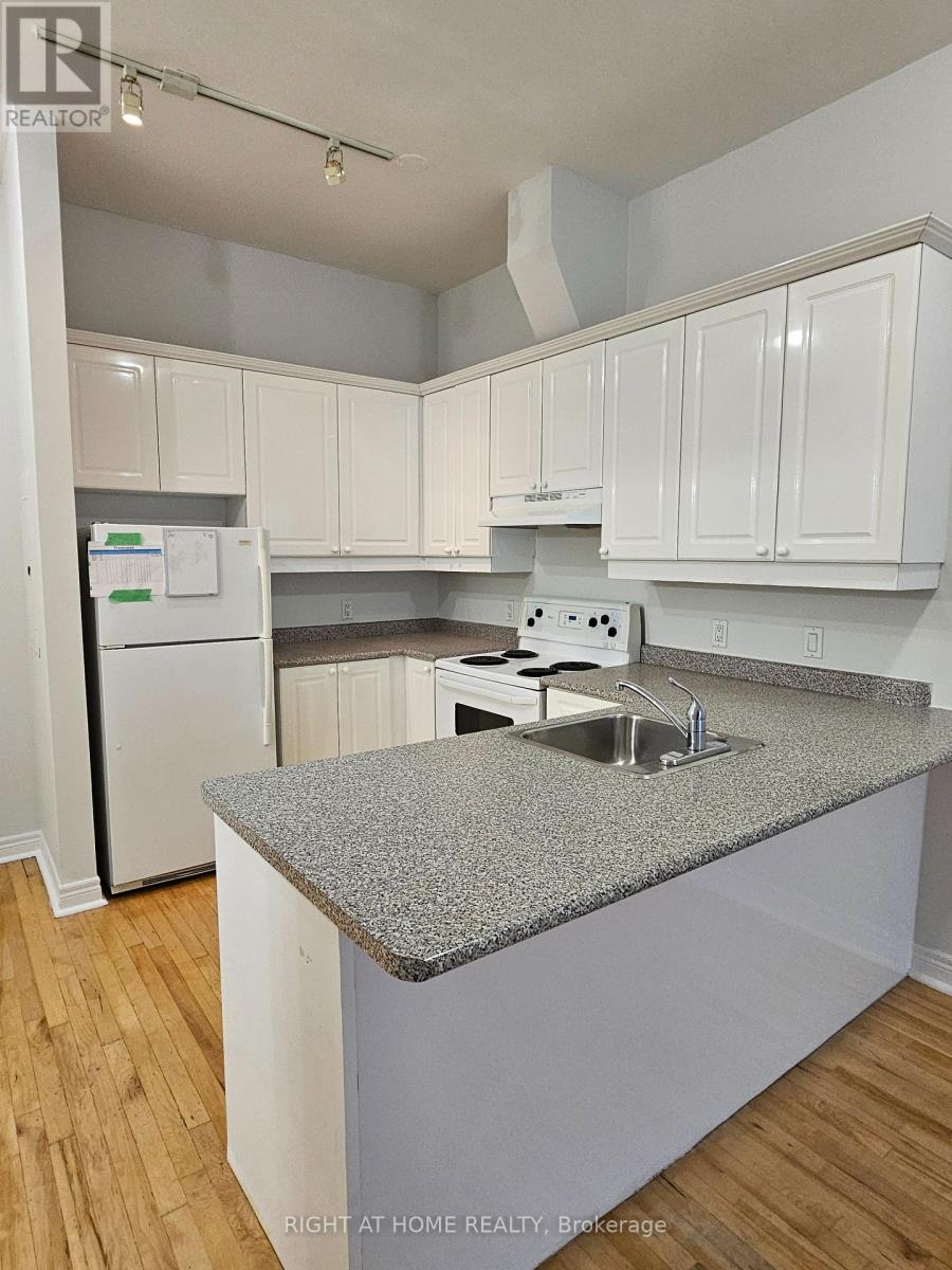 205 - 524 Yonge Street, Toronto, Ontario  M4Y 1X9 - Photo 7 - C12527266