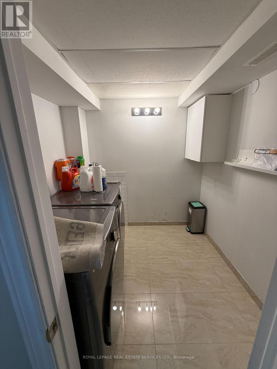 75 - 60 Hanson Rd Road, Mississauga, Ontario  L5B 2P6 - Photo 19 - W12527262