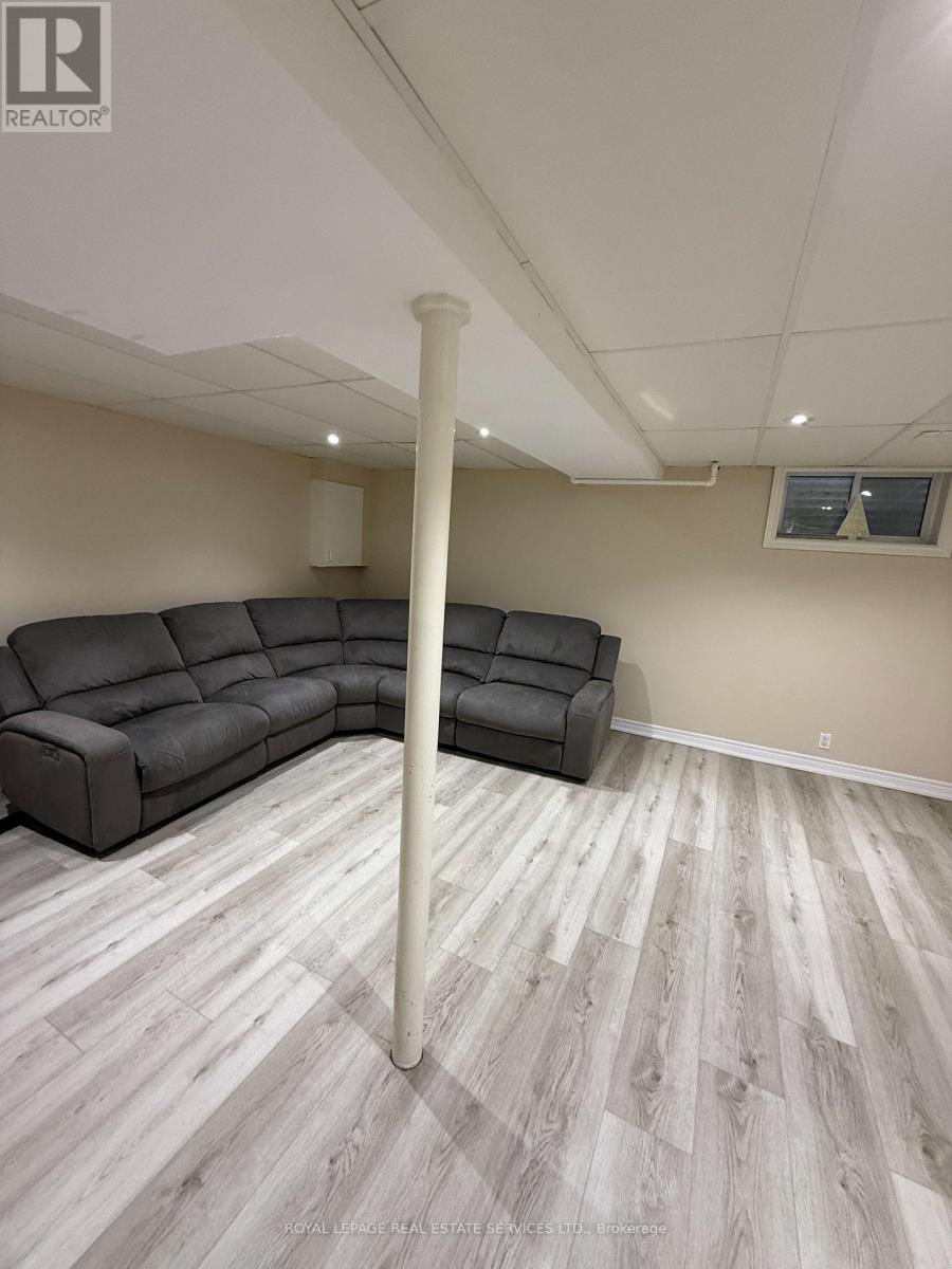 75 - 60 Hanson Rd Road, Mississauga, Ontario  L5B 2P6 - Photo 21 - W12527262