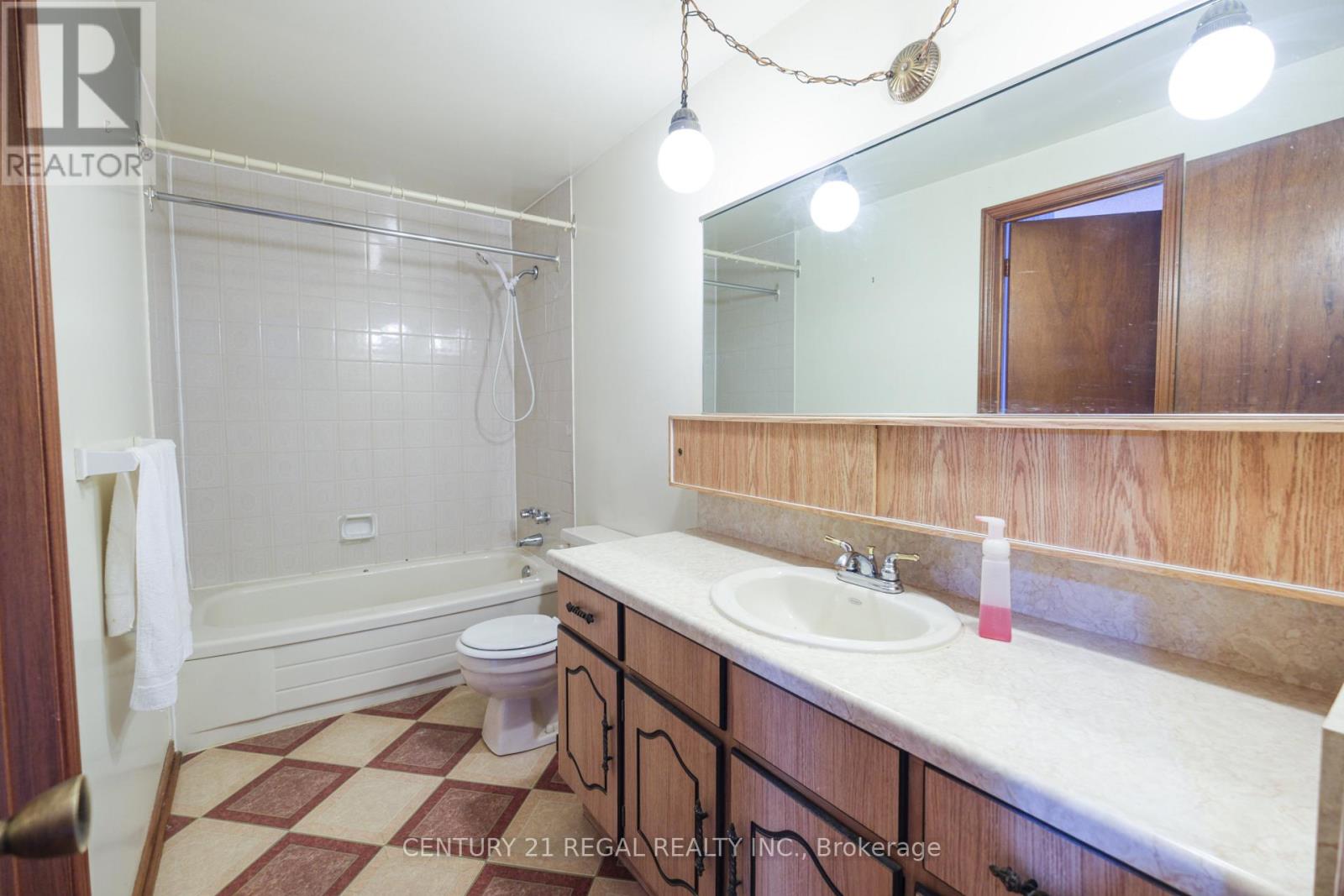 80 Robbinstone Drive, Toronto, Ontario  M1B 2E6 - Photo 13 - E12526642