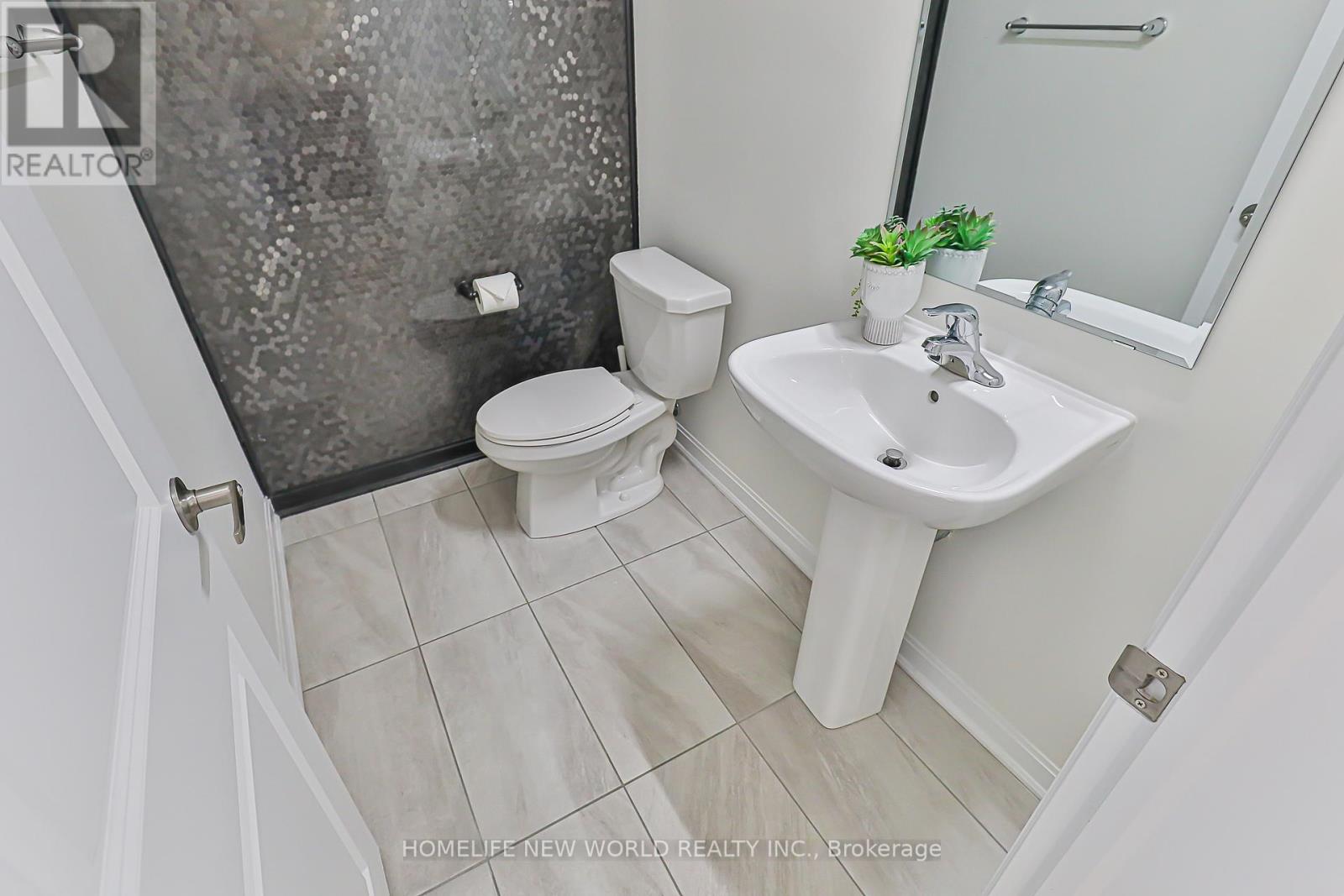 85 Casely Avenue, Richmond Hill, Ontario  L4S 0K7 - Photo 17 - N12427542