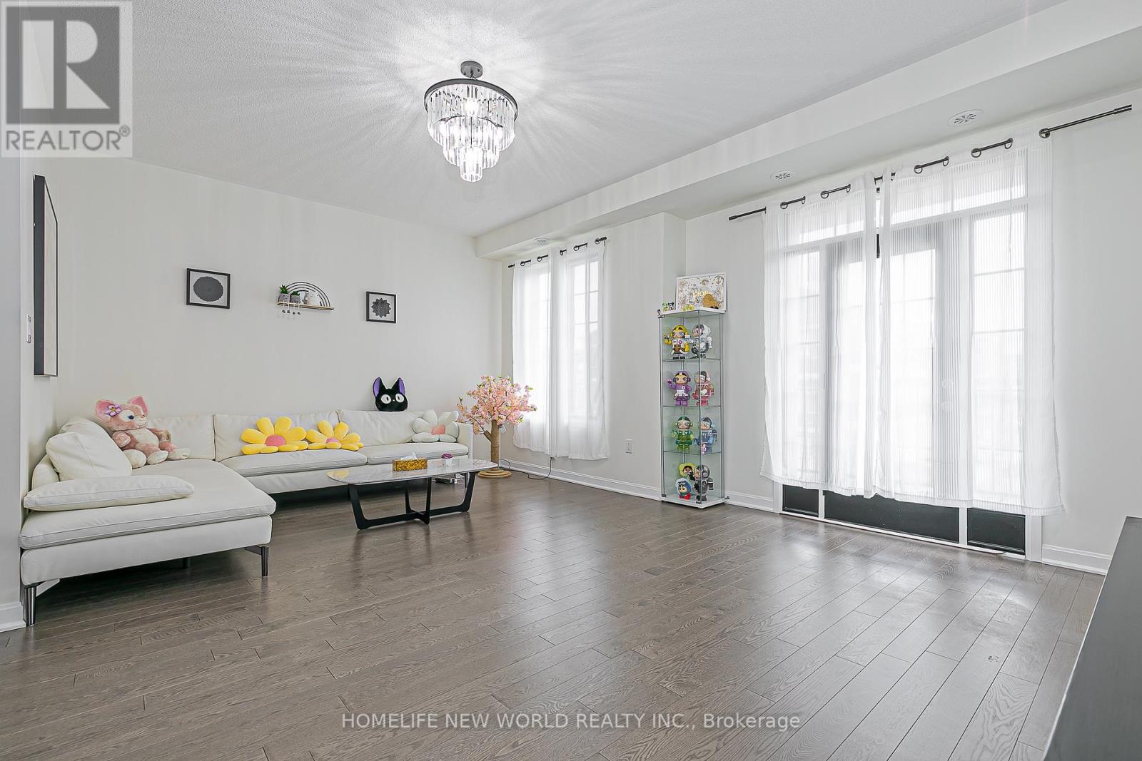 85 Casely Avenue, Richmond Hill, Ontario  L4S 0K7 - Photo 13 - N12427542