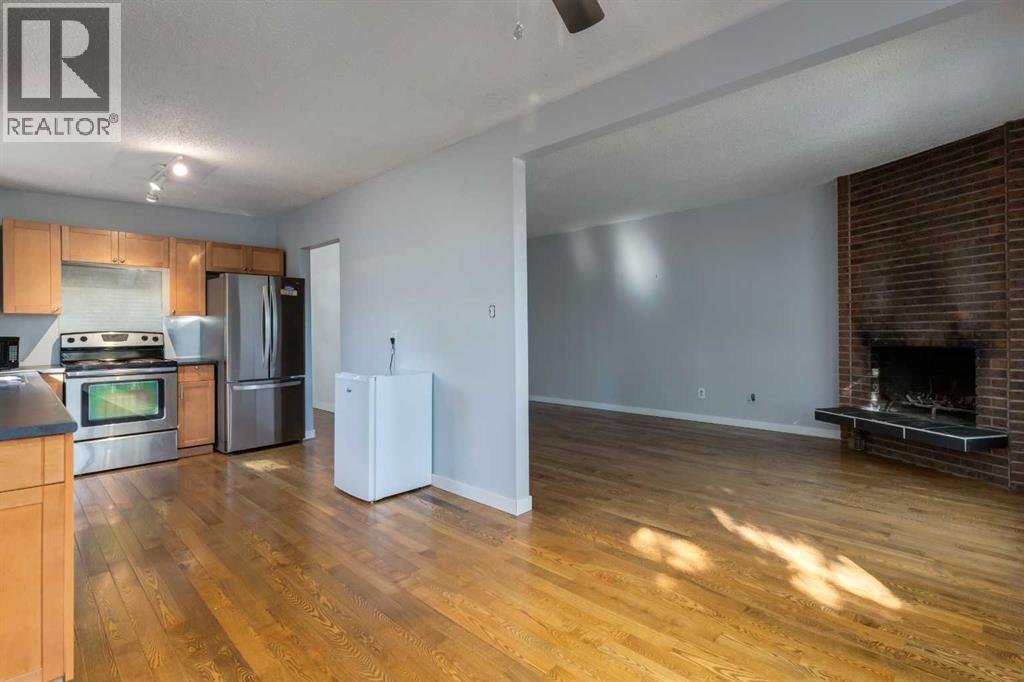 263 Silver Mead Close Nw, Calgary, Alberta  T3B 3M7 - Photo 13 - A2261805