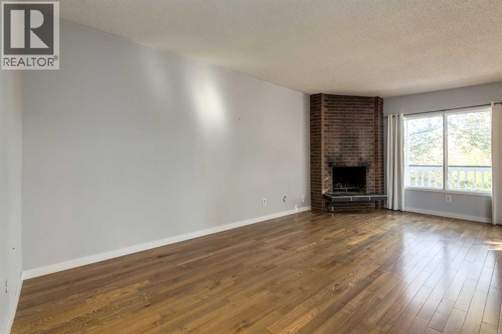 263 Silver Mead Close Nw, Calgary, Alberta  T3B 3M7 - Photo 14 - A2261805