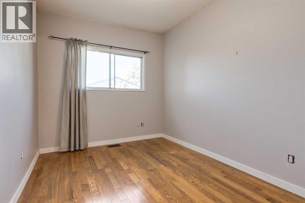 263 Silver Mead Close Nw, Calgary, Alberta  T3B 3M7 - Photo 20 - A2261805