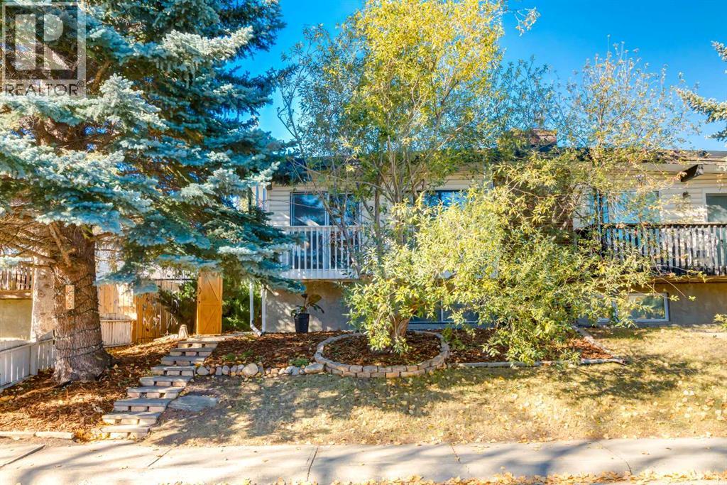 263 Silver Mead Close Nw, Calgary, Alberta  T3B 3M7 - Photo 2 - A2261805