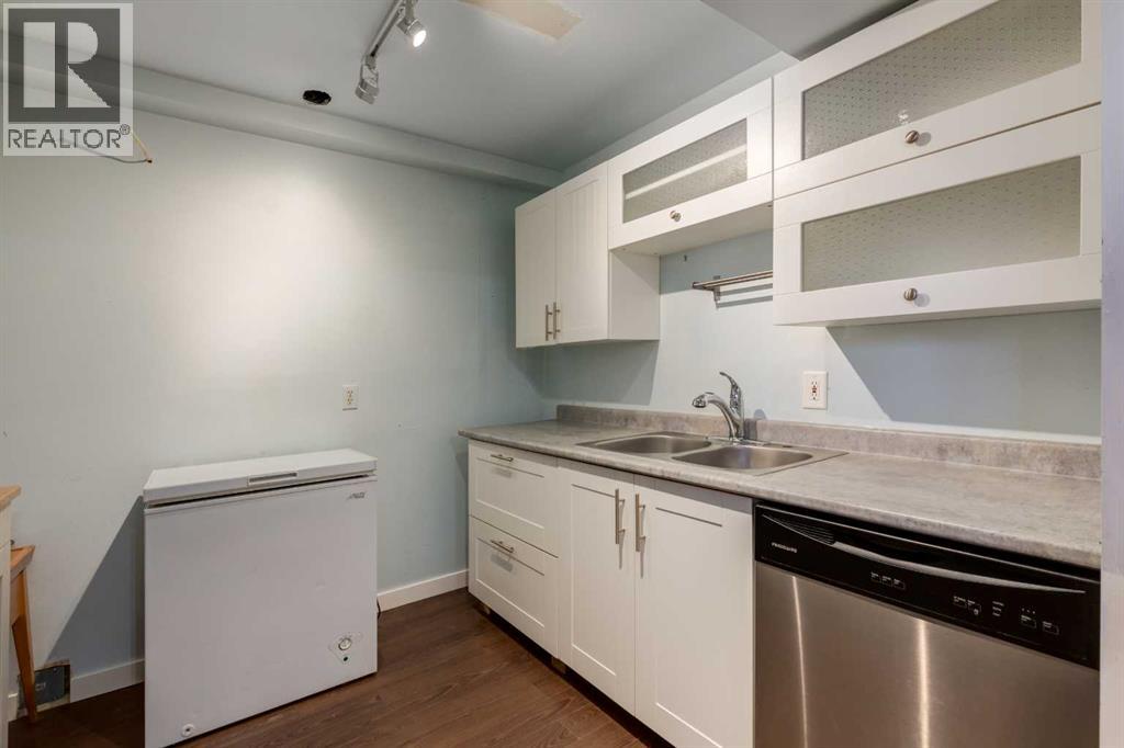 263 Silver Mead Close Nw, Calgary, Alberta  T3B 3M7 - Photo 26 - A2261805