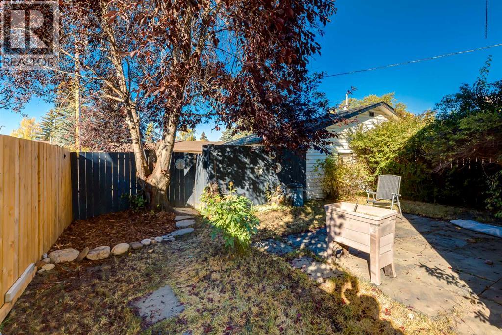 263 Silver Mead Close Nw, Calgary, Alberta  T3B 3M7 - Photo 35 - A2261805