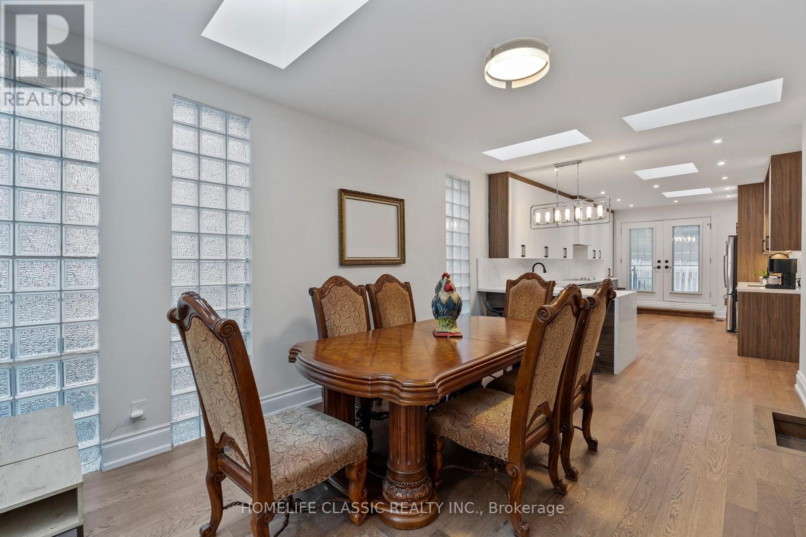 92 Cocksfield Avenue, Toronto, Ontario  M3H 3T2 - Photo 28 - C12527276