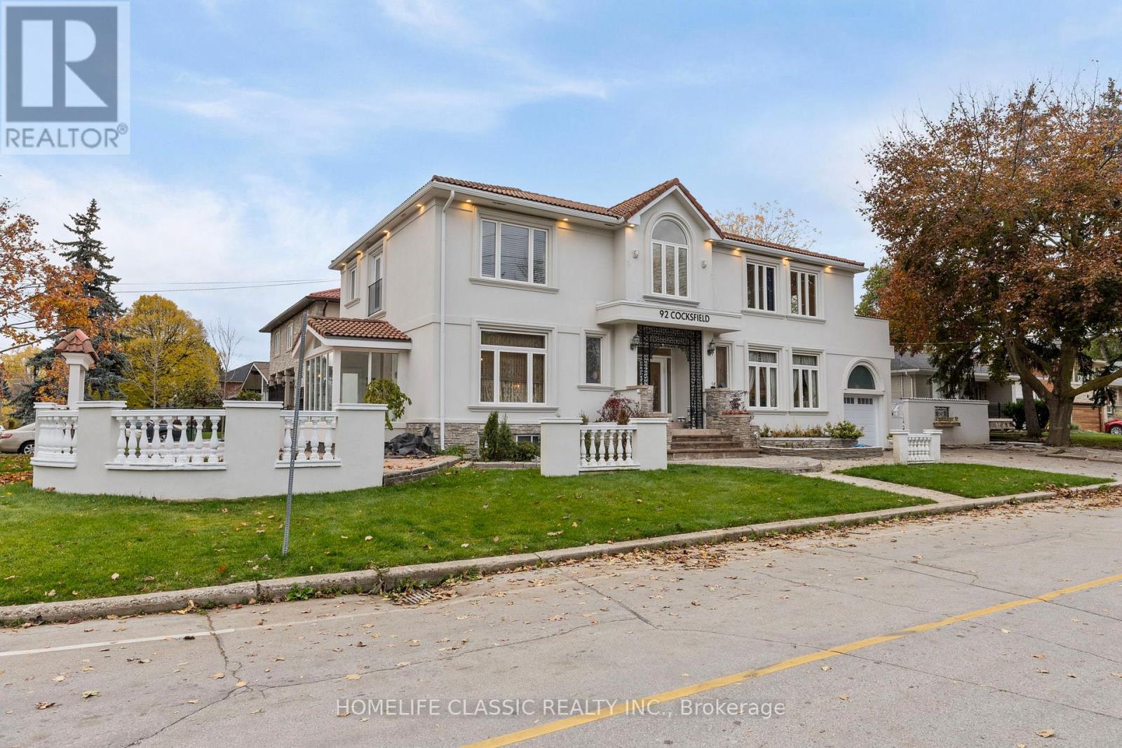 92 Cocksfield Avenue, Toronto, Ontario  M3H 3T2 - Photo 3 - C12527276