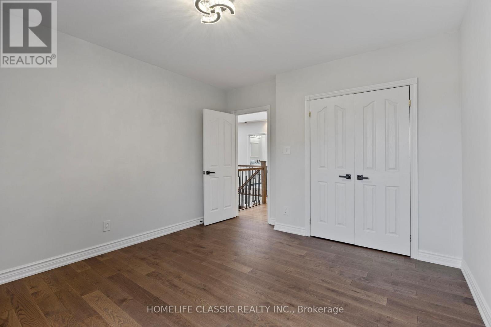 92 Cocksfield Avenue, Toronto, Ontario  M3H 3T2 - Photo 48 - C12527276