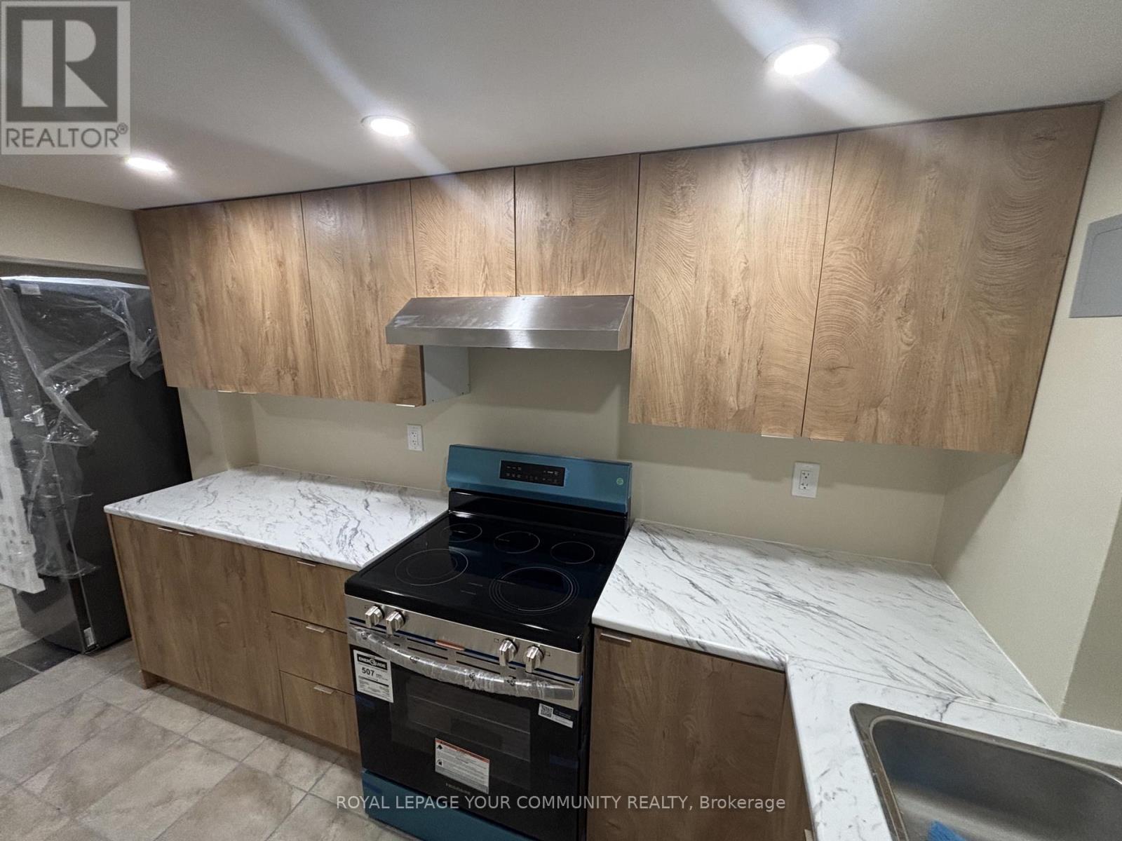 Lower Unit - 151 Goulding Avenue, Toronto, Ontario  M2M 1L5 - Photo 10 - C12527288