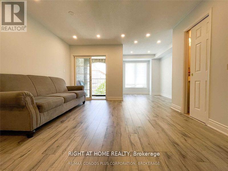 16 Thornharrold Street, Ajax, Ontario  L1S 0B4 - Photo 4 - E12527284