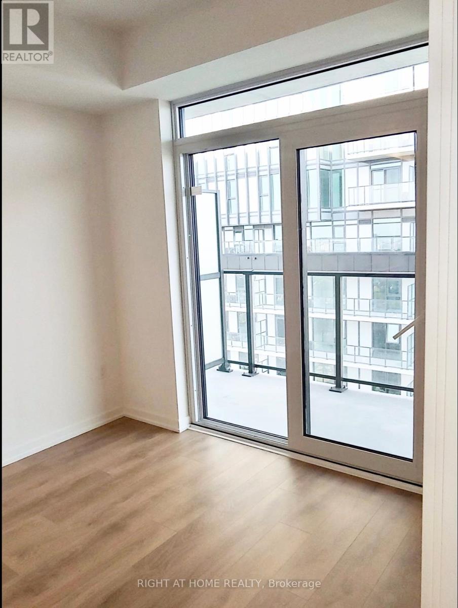 2304 - 10 Graphophone Grove, Toronto, Ontario  M6H 0E5 - Photo 10 - W12527272