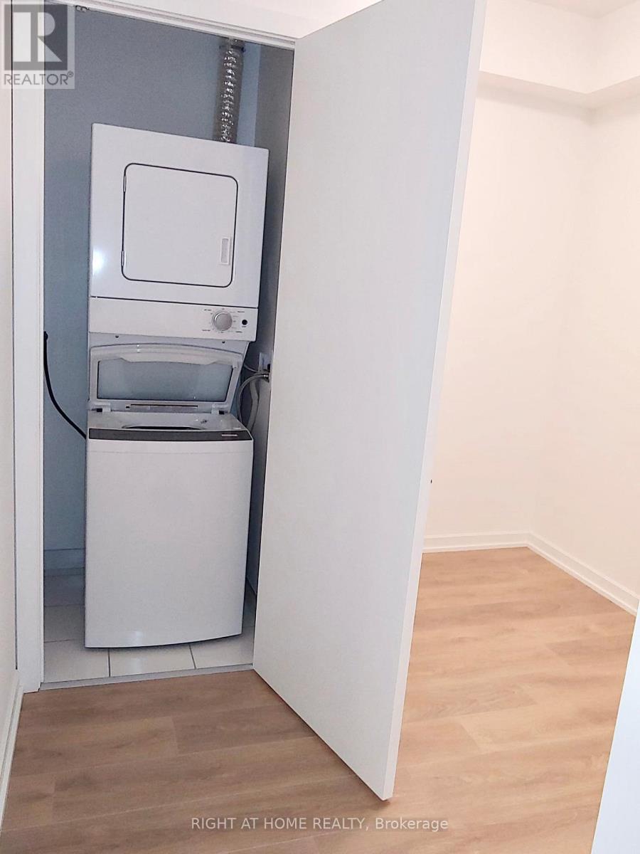 2304 - 10 Graphophone Grove, Toronto, Ontario  M6H 0E5 - Photo 15 - W12527272