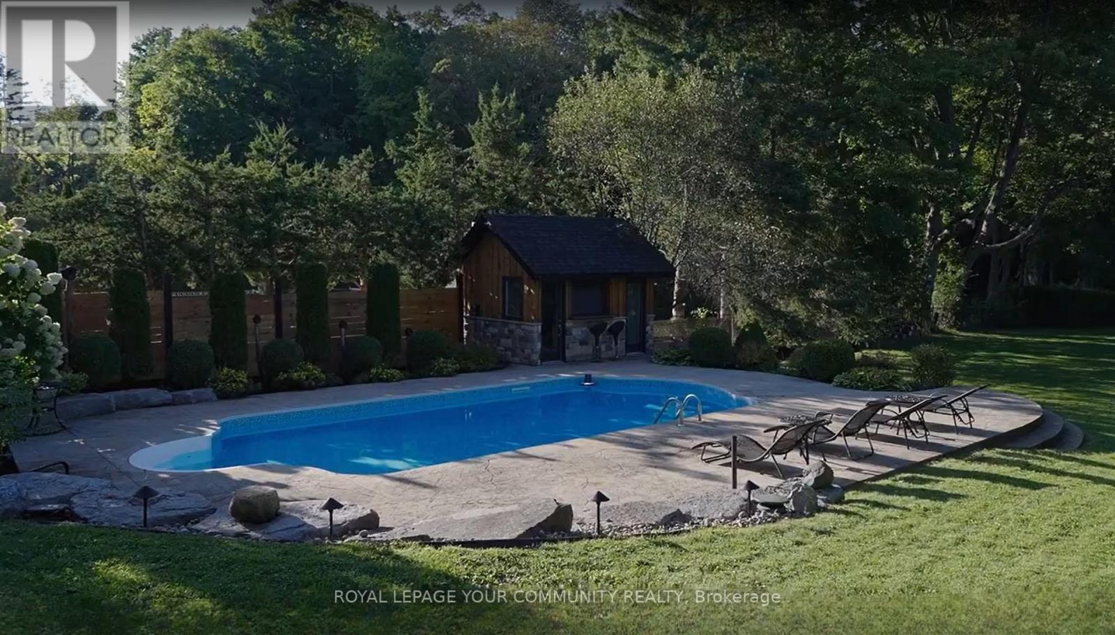 378 Old Bloomington Road, Aurora, Ontario  L4G 0M2 - Photo 15 - N12515176