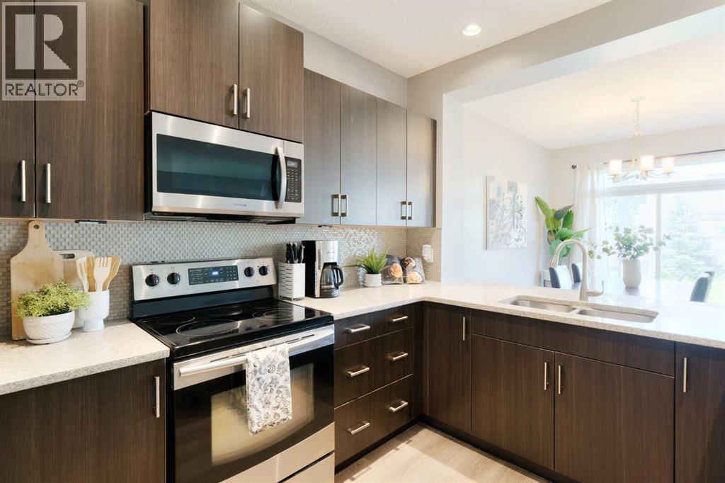 271 River Heights Crescent, Cochrane, Alberta  T4C 0V2 - Photo 1 - A2263116