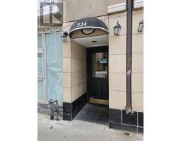 300 - 524 YONGE STREET, Toronto, Ontario