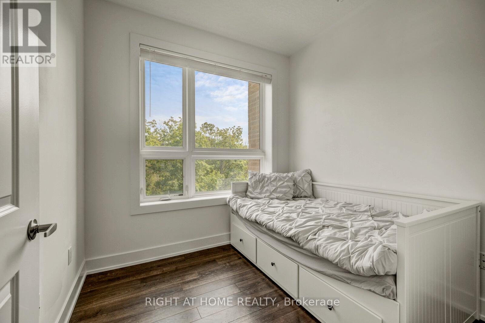 309 - 35 Southshore Crescent, Hamilton, Ontario  L8E 0J2 - Photo 11 - X12527294