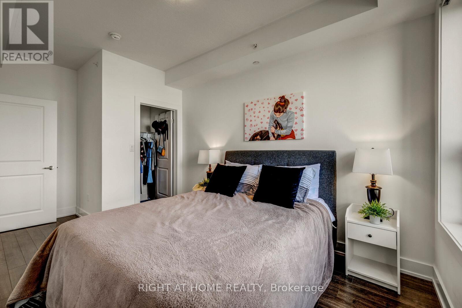 309 - 35 Southshore Crescent, Hamilton, Ontario  L8E 0J2 - Photo 13 - X12527294