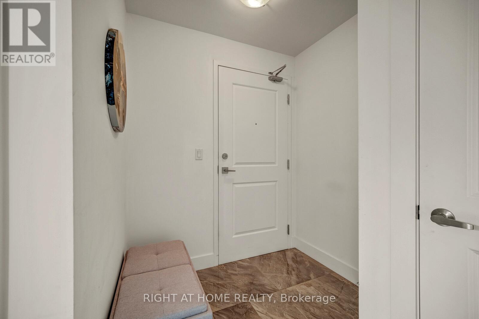 309 - 35 Southshore Crescent, Hamilton, Ontario  L8E 0J2 - Photo 17 - X12527294