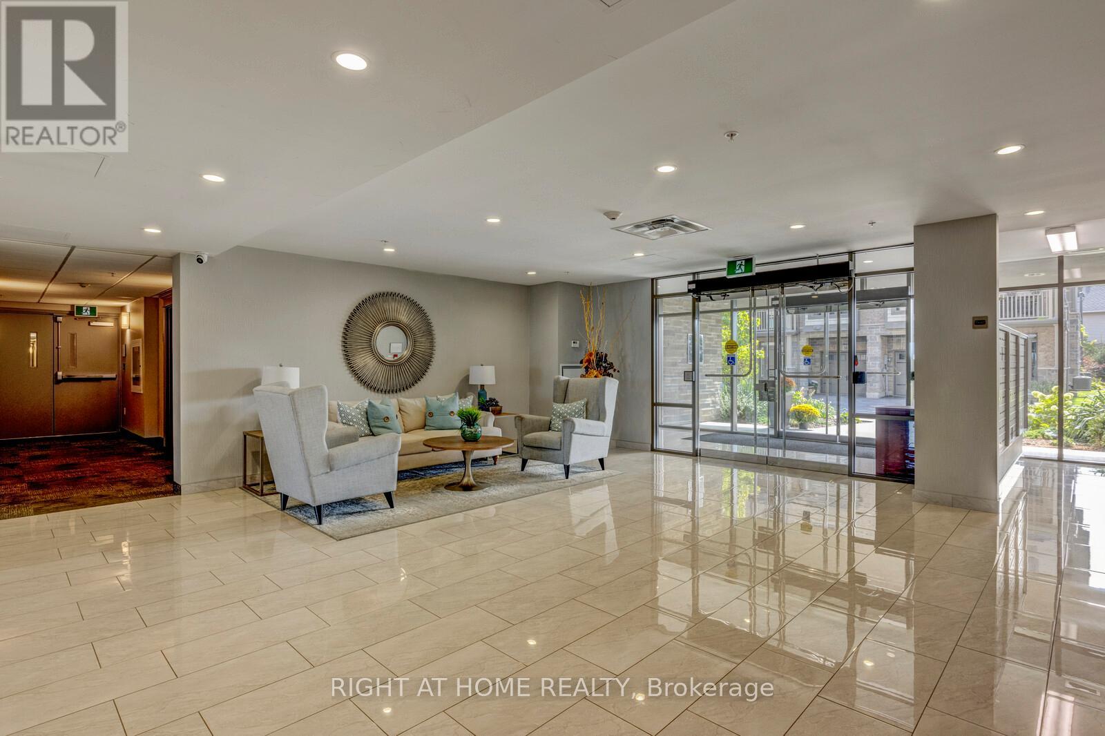 309 - 35 Southshore Crescent, Hamilton, Ontario  L8E 0J2 - Photo 19 - X12527294