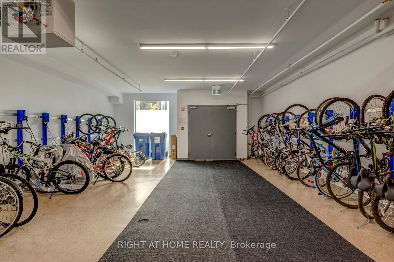 309 - 35 Southshore Crescent, Hamilton, Ontario  L8E 0J2 - Photo 20 - X12527294