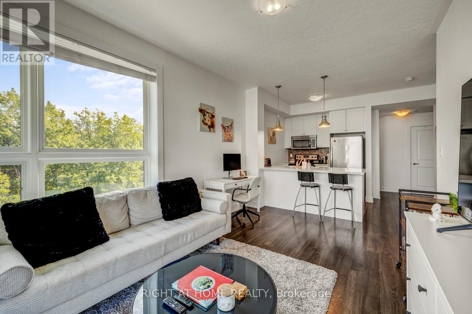 309 - 35 Southshore Crescent, Hamilton, Ontario  L8E 0J2 - Photo 4 - X12527294