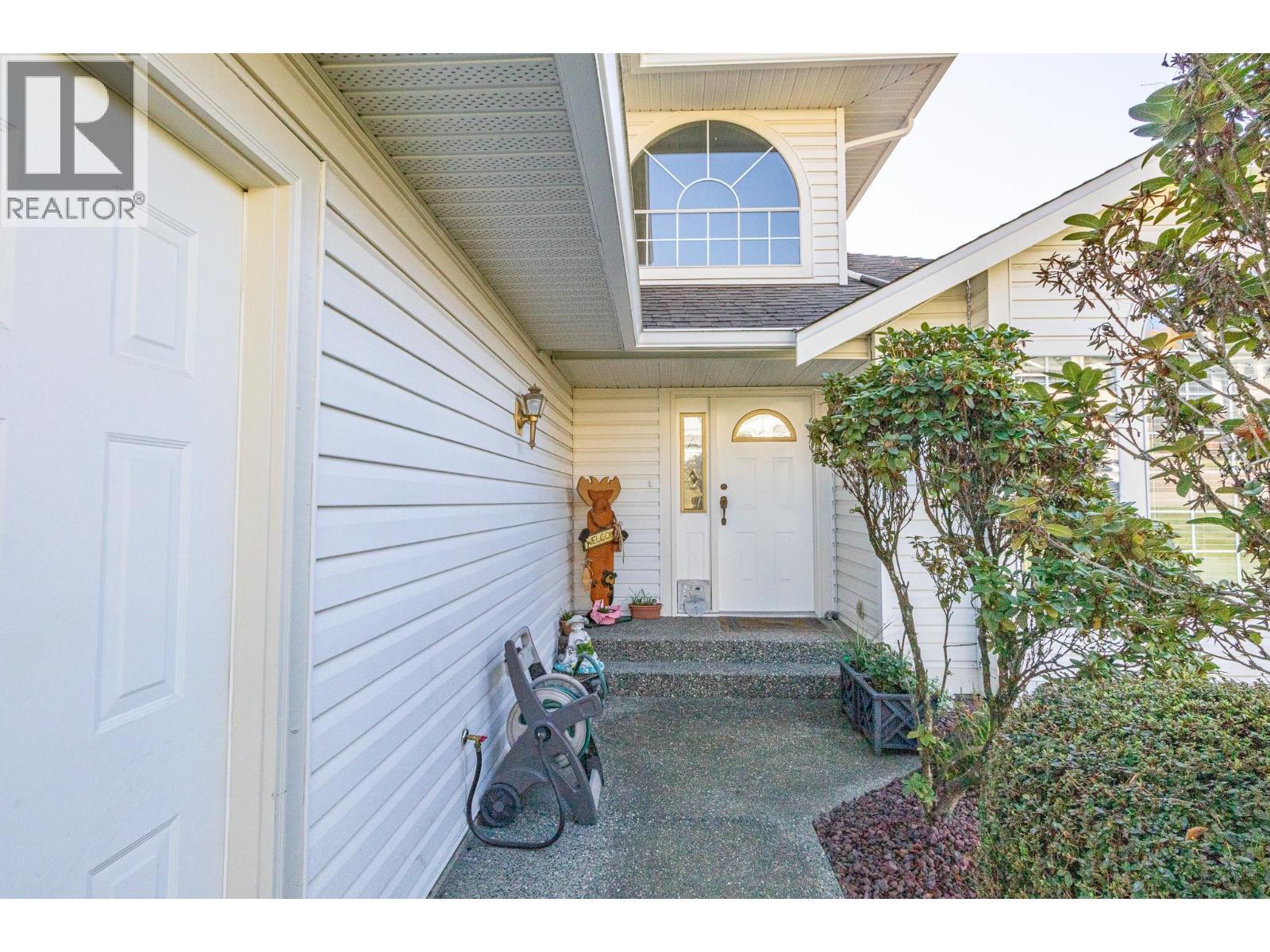 2658 Delahaye Drive, Coquitlam, British Columbia  V3B 7E7 - Photo 5 - R3061581