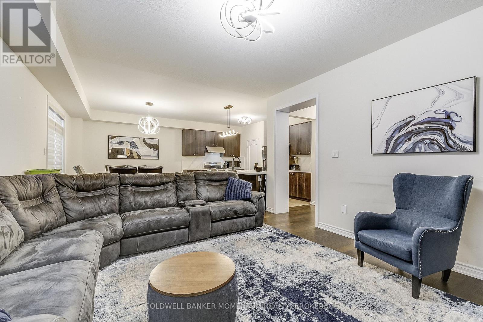 516 Barker Parkway, Thorold, Ontario  L2V 0K1 - Photo 11 - X12527300