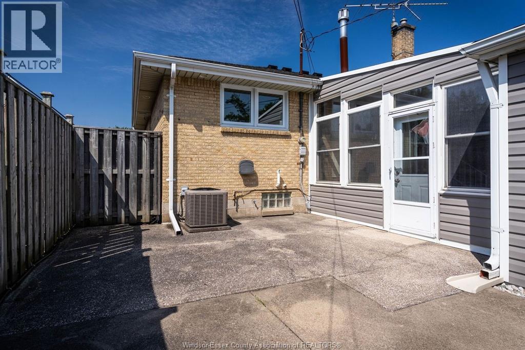 1006 Buckingham Road, Windsor, Ontario  N8S 2E3 - Photo 41 - 25028410