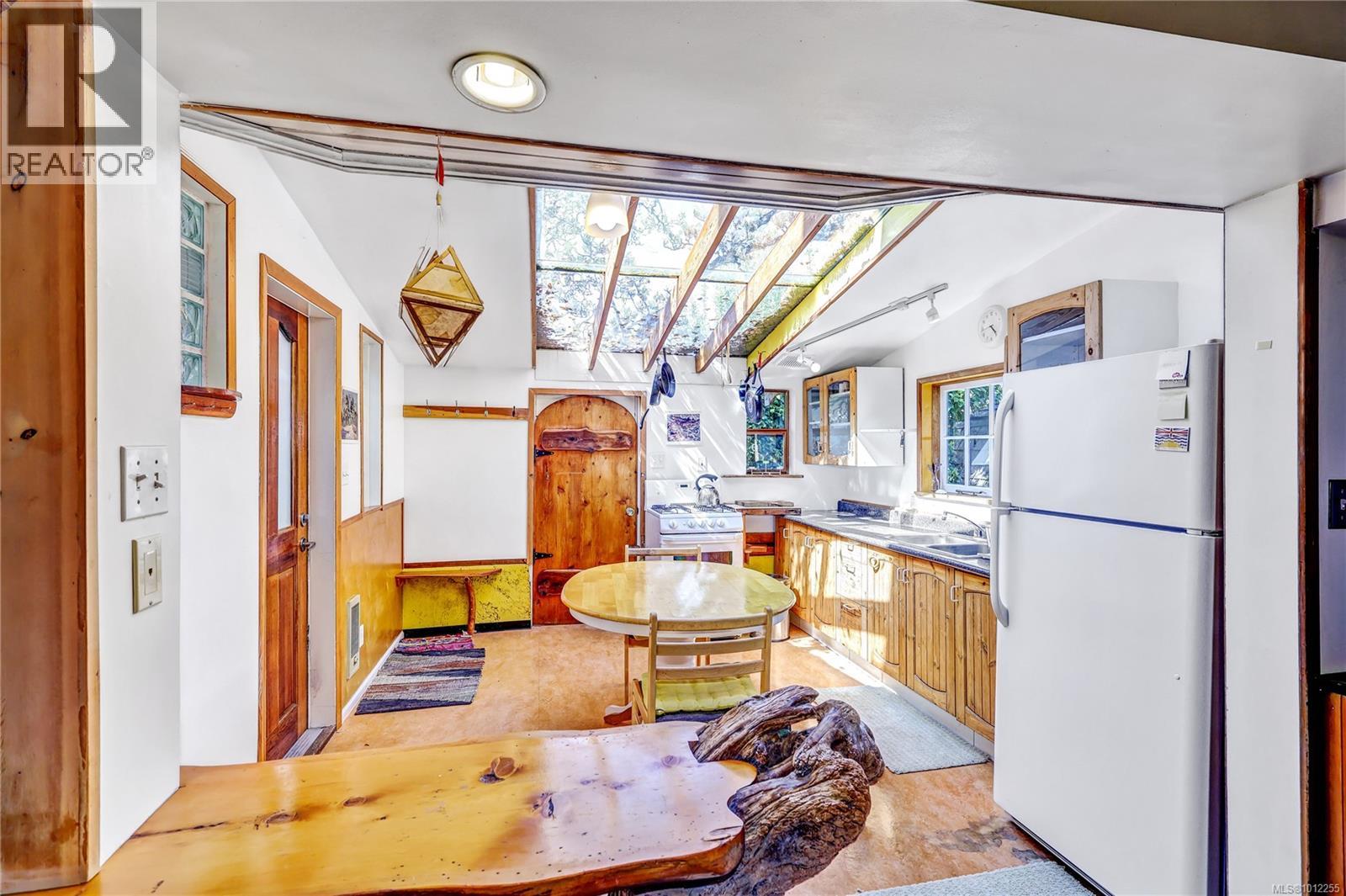 660 Third St, Nanaimo, British Columbia  V9R 1W8 - Photo 36 - 1012255