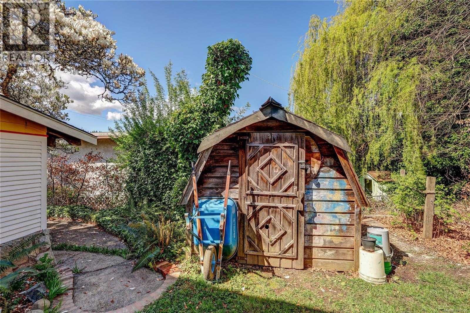 660 Third St, Nanaimo, British Columbia  V9R 1W8 - Photo 56 - 1012255