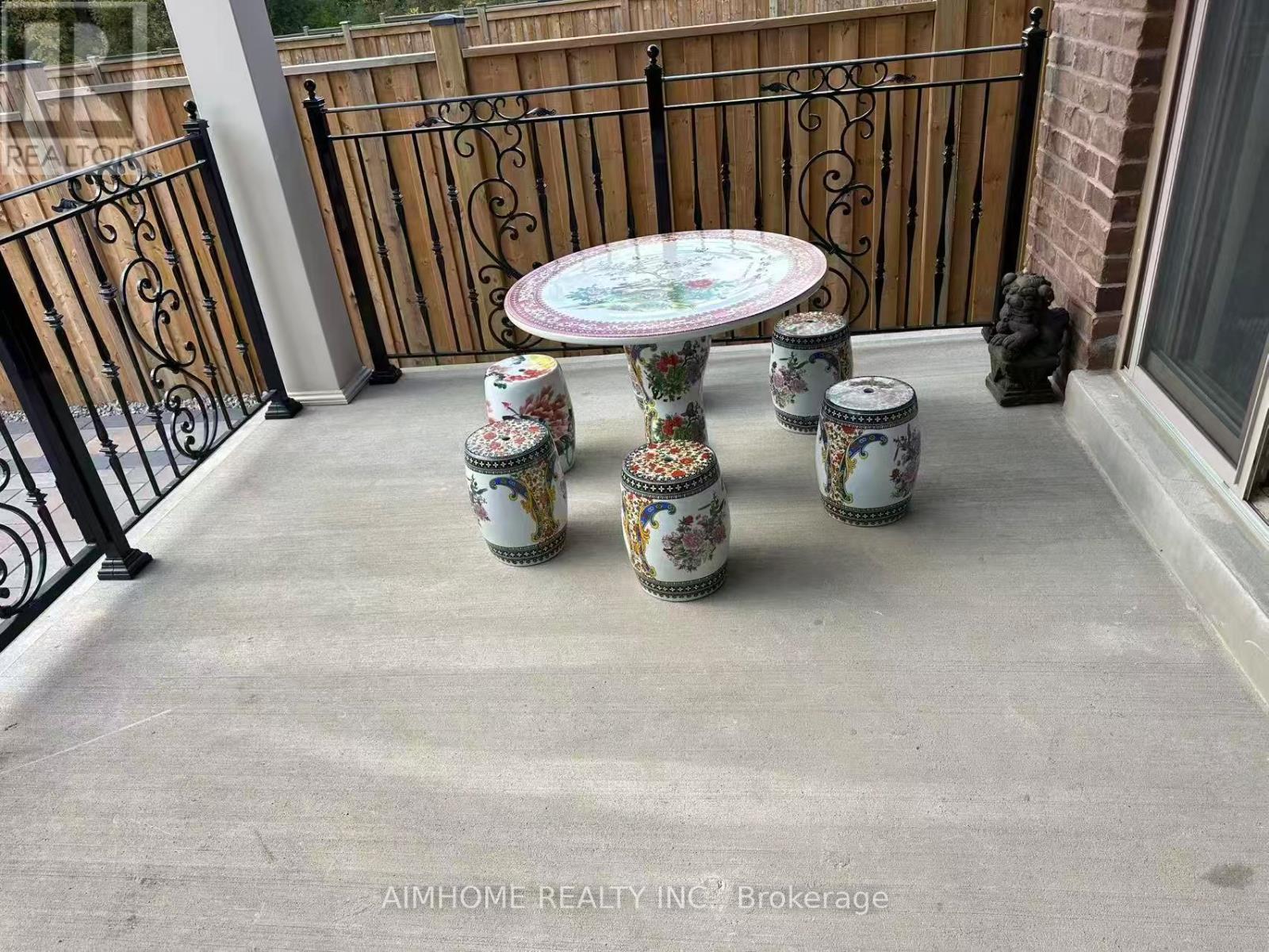 Room 1 Main Floor - 1385 Military Trail, Toronto, Ontario  M1C 1A7 - Photo 5 - E12527310