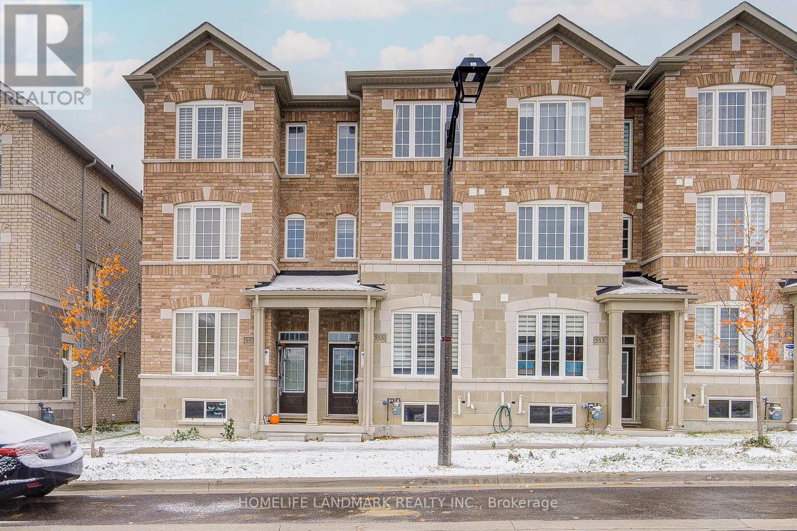 555 White's Hill Avenue, Markham, Ontario  L6B 1N9 - Photo 2 - N12527302