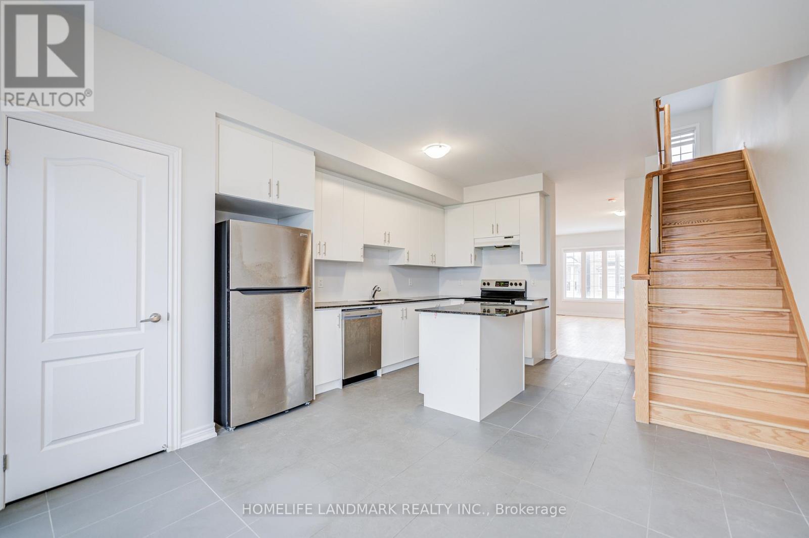 555 White's Hill Avenue, Markham, Ontario  L6B 1N9 - Photo 20 - N12527302