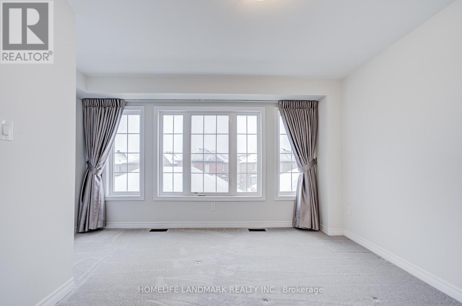 555 White's Hill Avenue, Markham, Ontario  L6B 1N9 - Photo 32 - N12527302