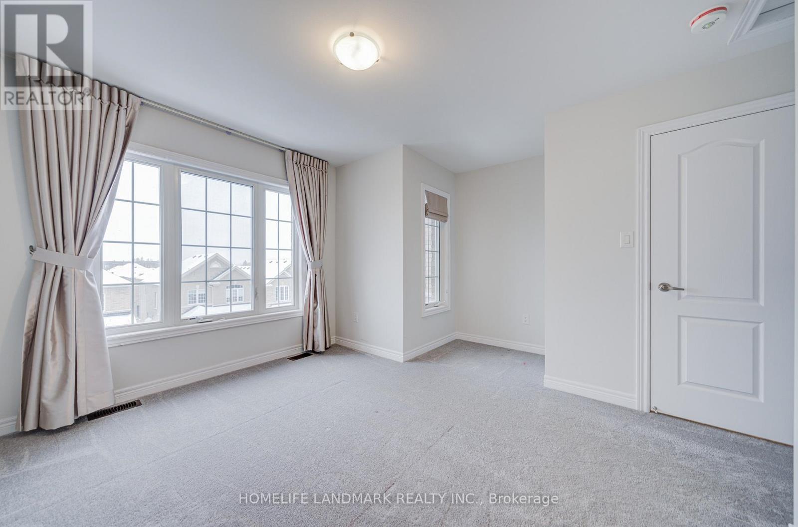 555 White's Hill Avenue, Markham, Ontario  L6B 1N9 - Photo 37 - N12527302