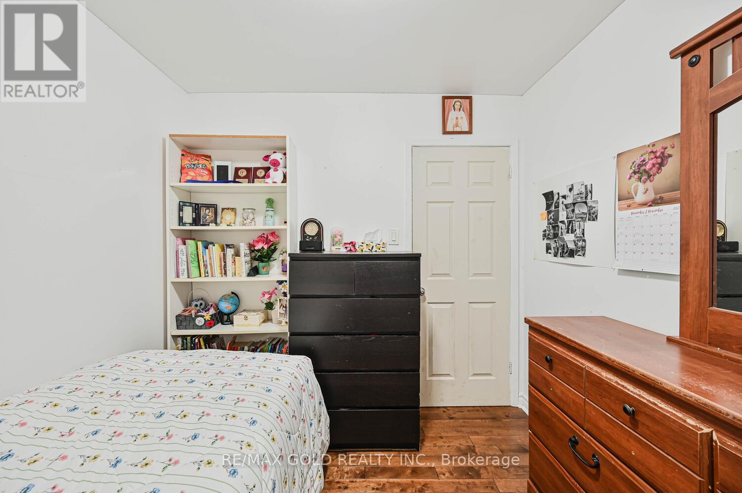 52 Crawford Drive, Brampton, Ontario  L6V 2C7 - Photo 24 - W12527304