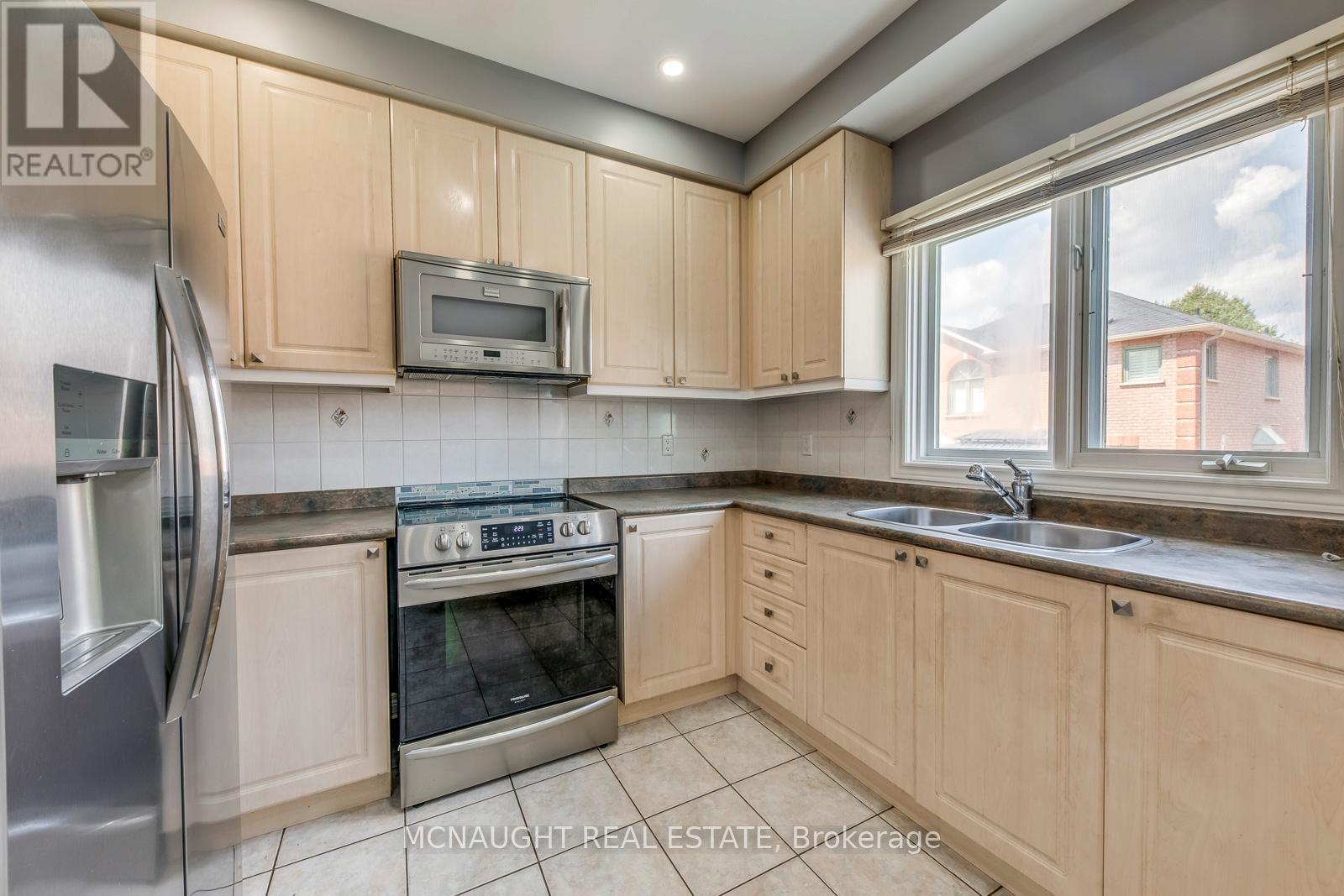 101 Letty Avenue, Brampton, Ontario  L6Y 5E1 - Photo 22 - W12527312