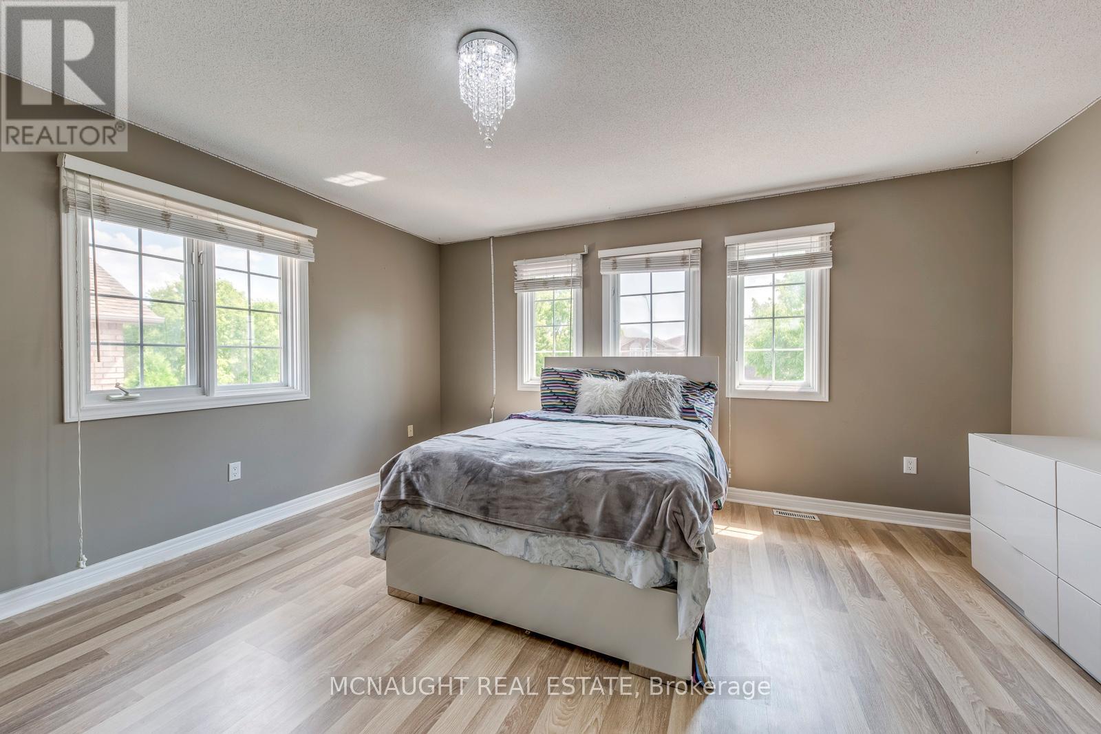 101 Letty Avenue, Brampton, Ontario  L6Y 5E1 - Photo 37 - W12527312