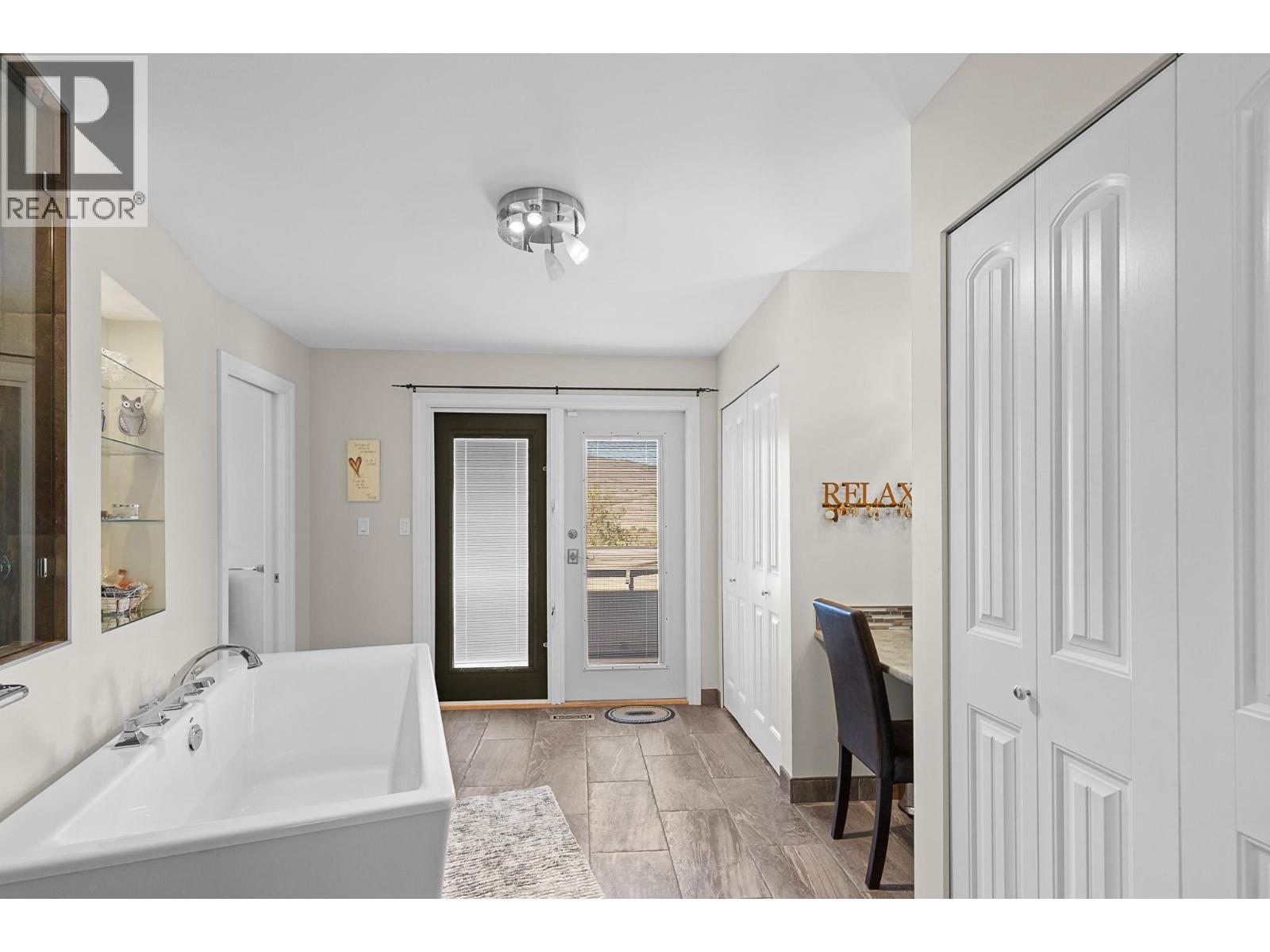 3905 17th Avenue, Vernon, British Columbia  V1T 6Z1 - Photo 33 - 10362492