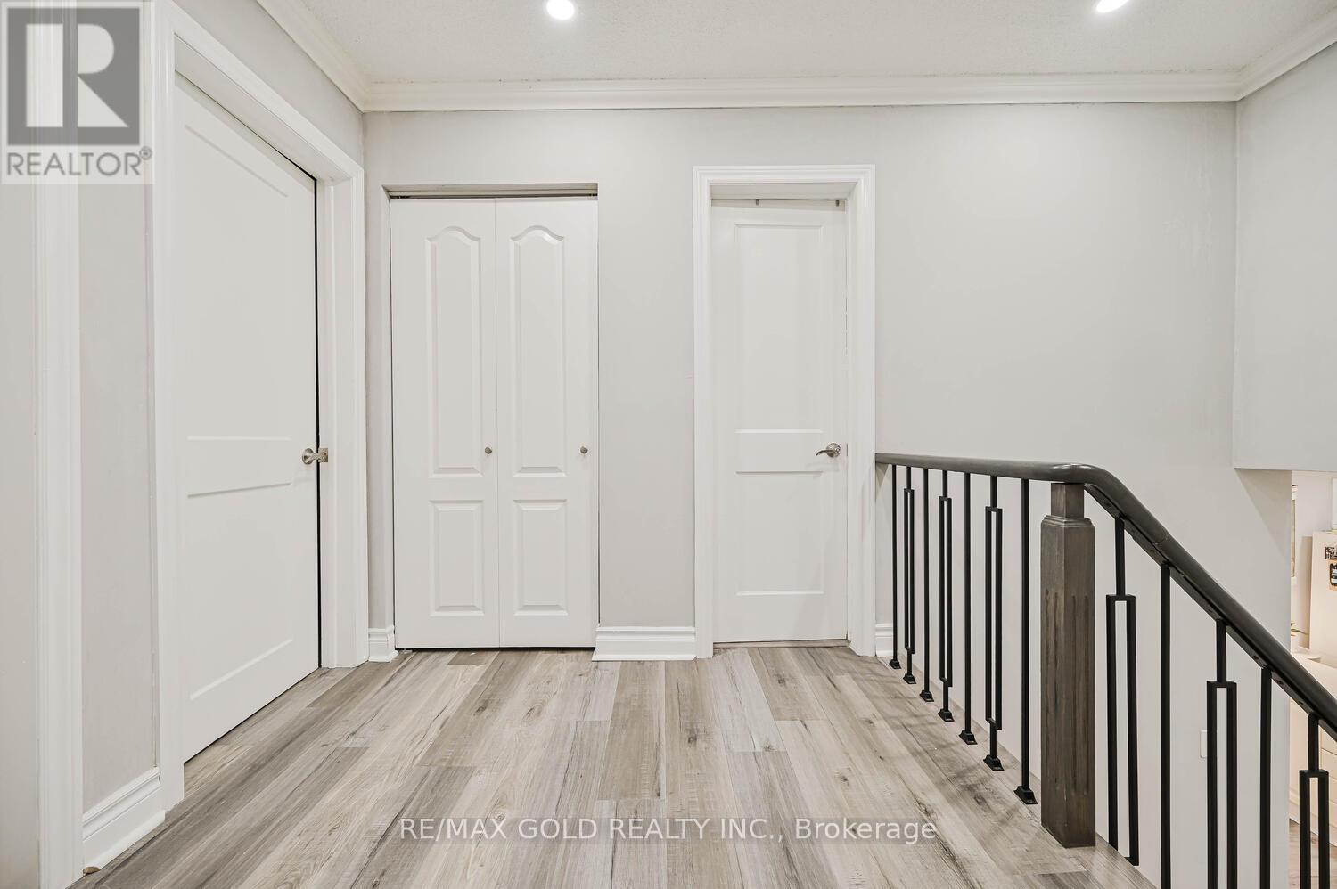 3724 Darla Drive, Mississauga, Ontario  L4T 2C9 - Photo 15 - W12526664